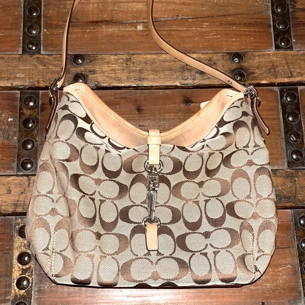 Vintage Coach hobo mini